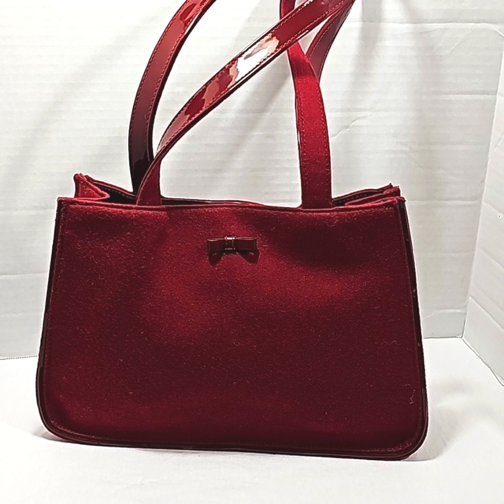 Liz Claiborne women red bag wool blend patent bow boho 11X8 shoulder Casual